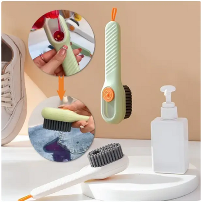 Brosse de nettoyage des chaussures avec distributeur de liquide